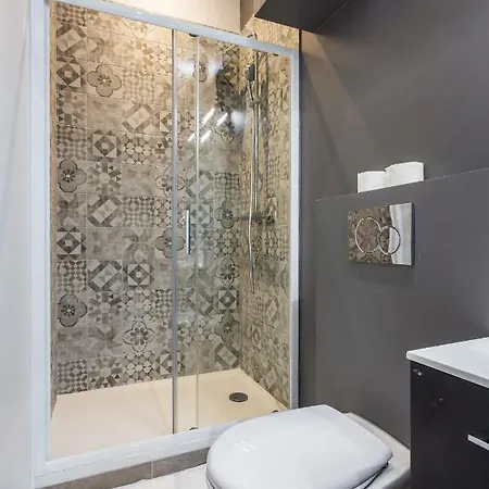 Apartment Cmg Sacre Coeur/ Ramey Ii *